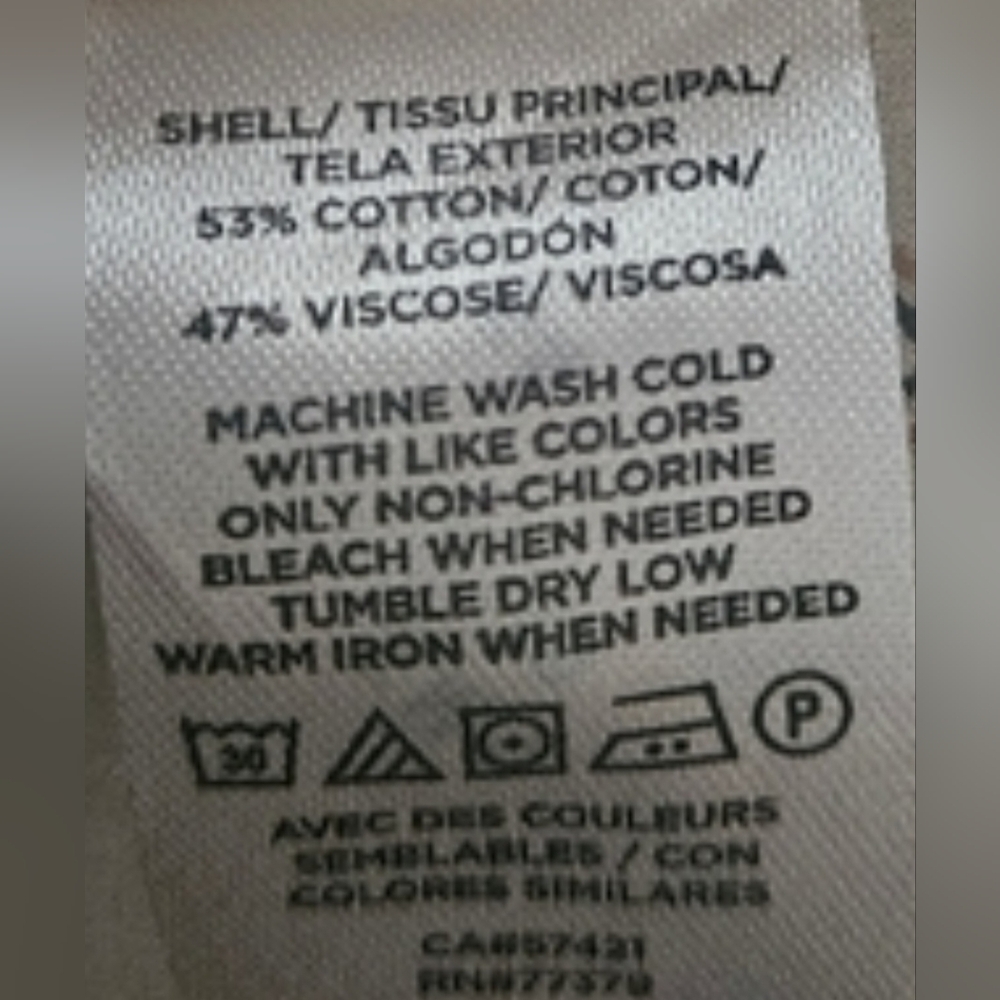 NWOT Ann Taylor Cream Paisley Blouse - Picture 16 of 16